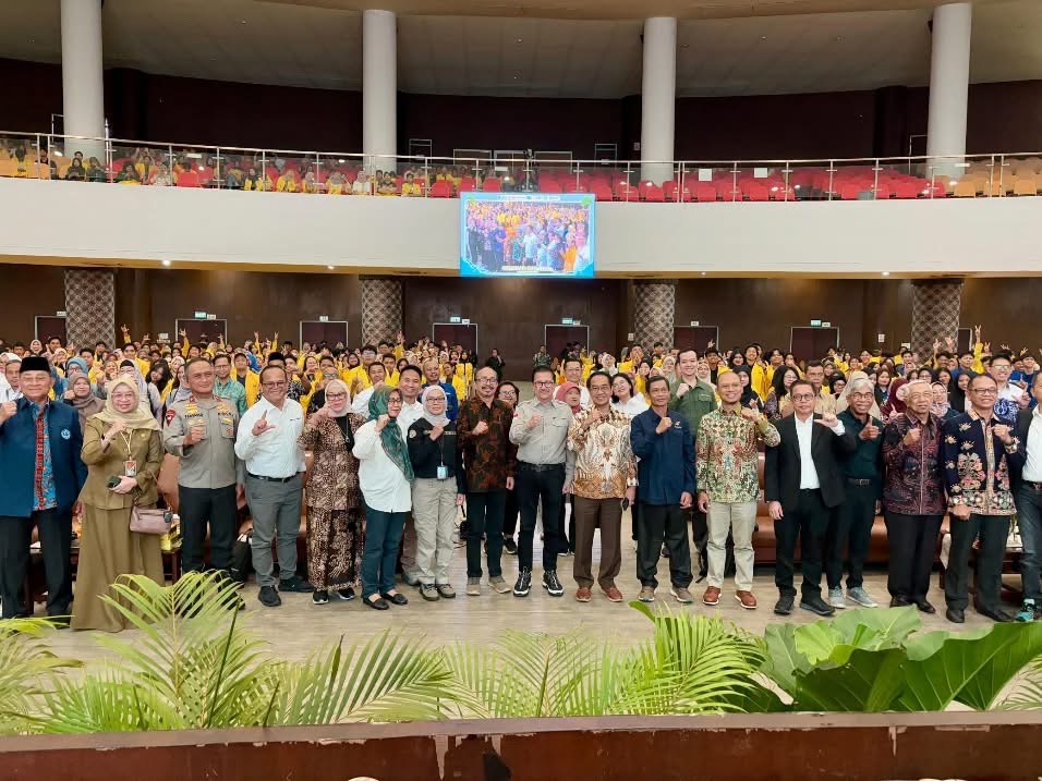 Kepala Dinas Kehutanan Kalsel Hadiri Seminar Nasional Hari Lingkungan Hidup di ULM