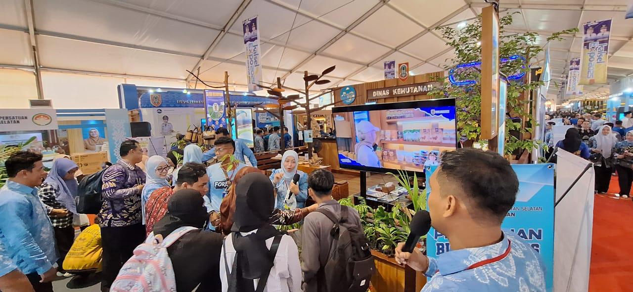 Ribuan Bibit dan Kopi Forester Jadi Primadona di Hari Keempat Expo Kalsel