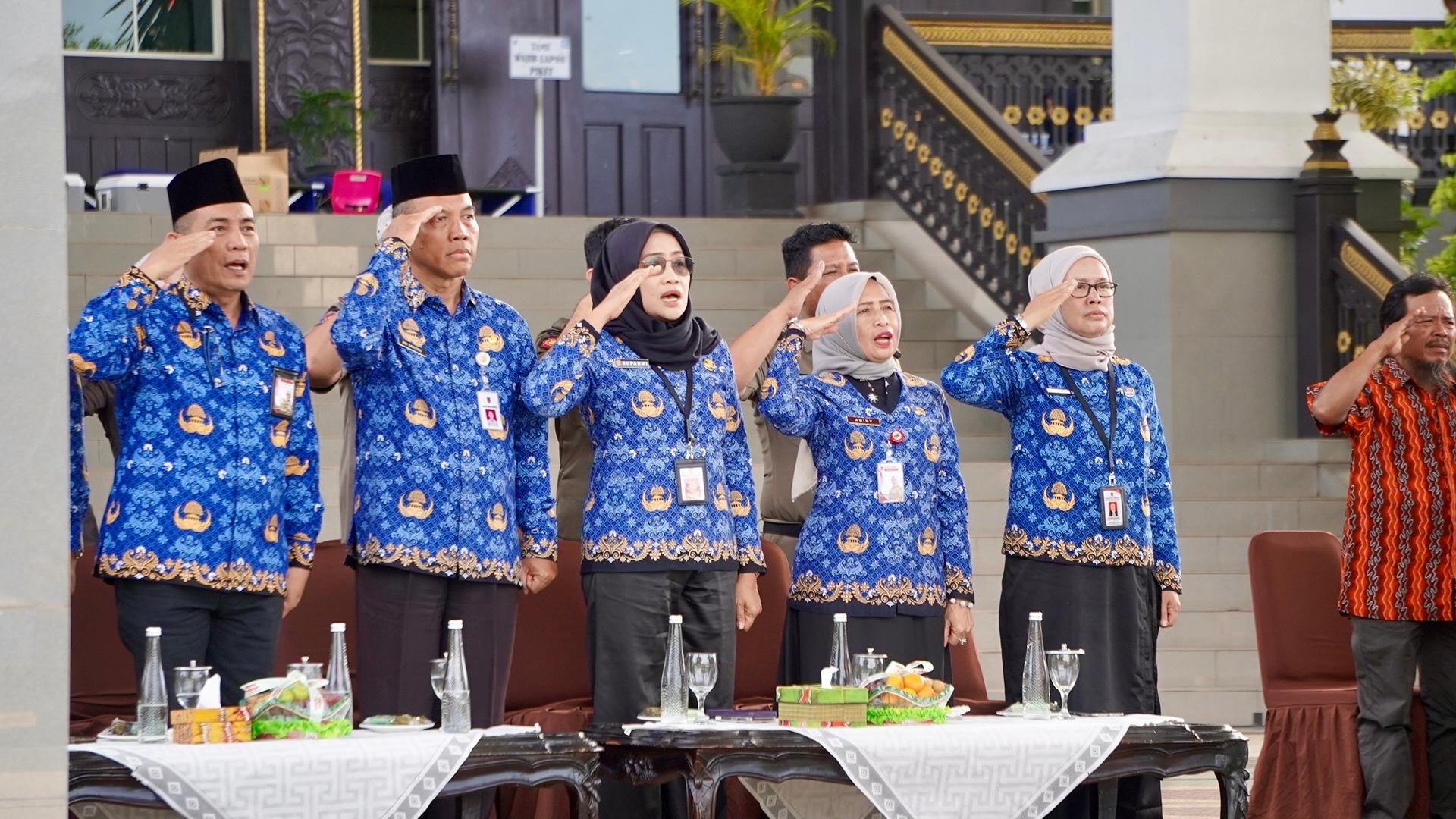 Semangat Baru ASN: Dishut Kalsel Ikuti Apel HUT KORPRI 2025 Bersama Sekda Kalsel