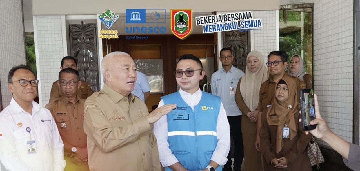 Gubernur H. Muhidin Tinjau Pembangunan SPKLU, Dukung Ekosistem Kendaraan Listrik di Kalsel