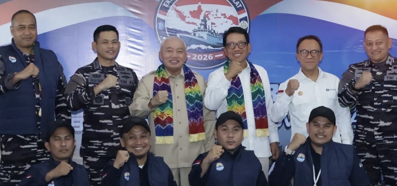 Gubernur H. Muhidin Lepas Ekspedisi Rupiah Berdaulat ke Lima Pulau 3T di Kalsel