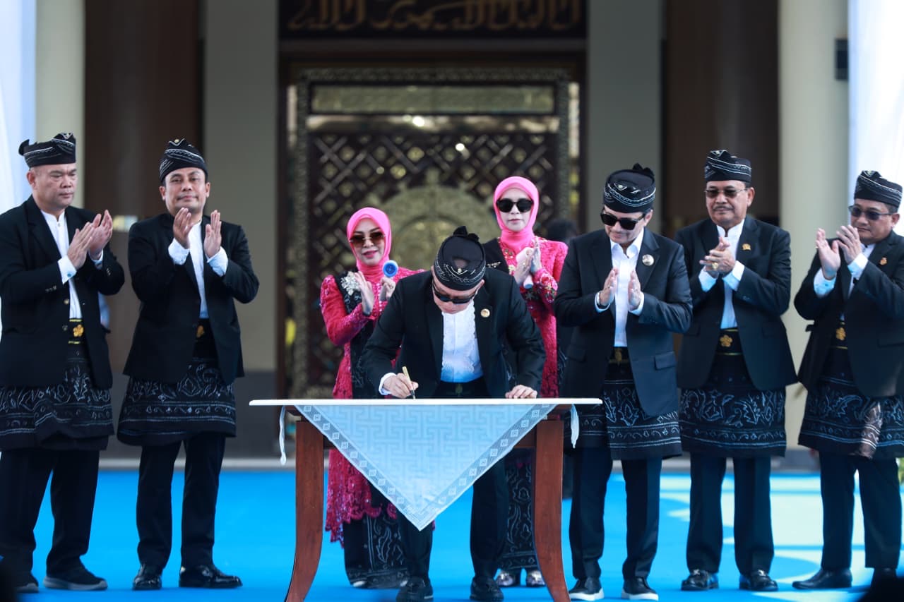 Momentum Hari Jadi Ke-76 Kalsel, Gubernur H. Muhidin Resmikan Masjid Syekh Muhammad Arsyad Al-Banjari Dibuka untuk Umum, Menjadi Ikon Religi Baru Kalsel