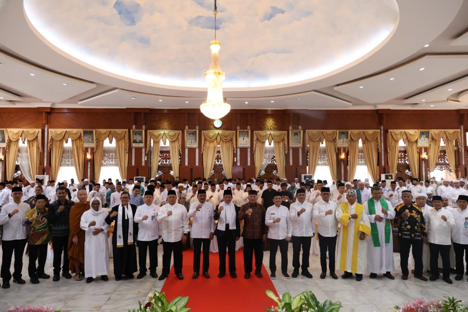 Silaturahmi Bersama Menteri Agama dan Tokoh Agama, Gubernur H. Muhidin : Insya Allah Kalsel Pilar Indonesia Merawar Kehidupan Beragama