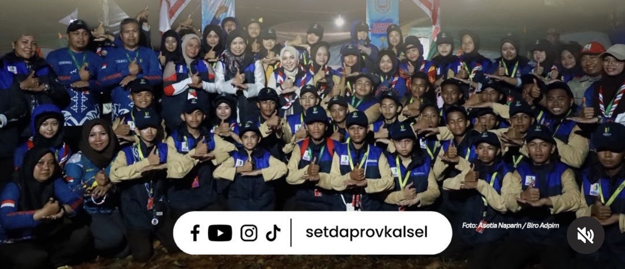 Kunjungi Peserta Jamnas XII, Hj. Fathul Jannah Beri Semangat Pramuka Kalsel di Cibubur
