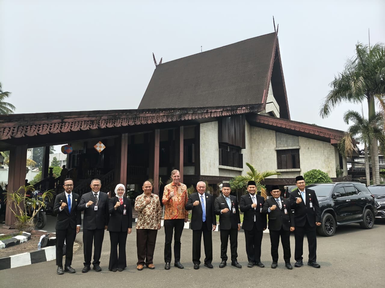 Gubernur H. Muhidin Terima Kunjungan Kedutaan Besar Belanda, Pemprov Siapkan Surat Permohonan Pengembalian Benda Bersejarah