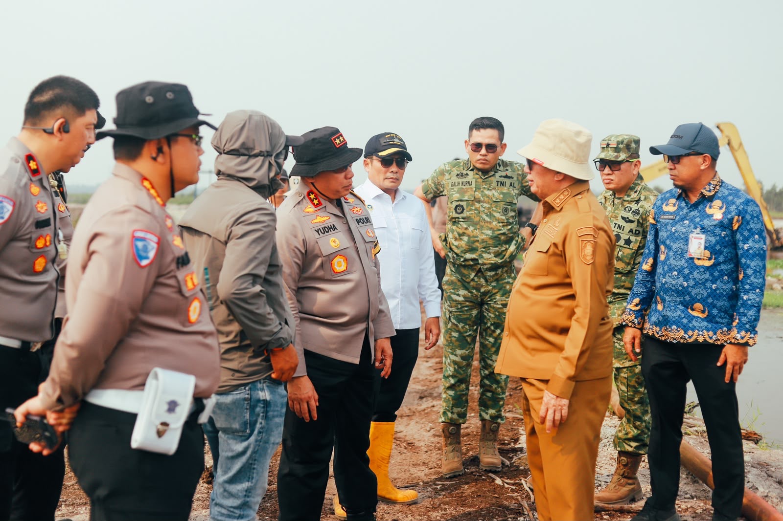Penanganan Karhutla, Gubernur H. Muhidin Gagas Pembangunan Embung Mini di Kawasan Pengembangan Program Pangan