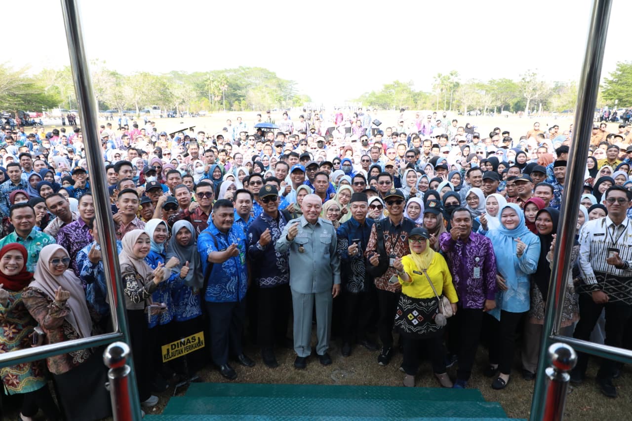 ‎ Gubernur H. Muhidin Mengajak Seluruh Masyarakat dan ASN Jaga Persatuan dan Mengamalkan Nilai-Nilai Pancasila